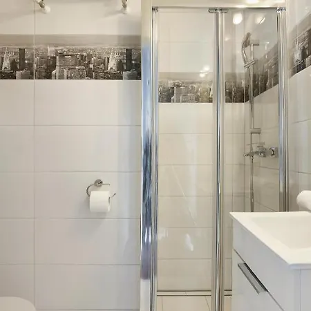 Elite Deluxe Apartment *