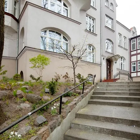 Elite Deluxe Apartment